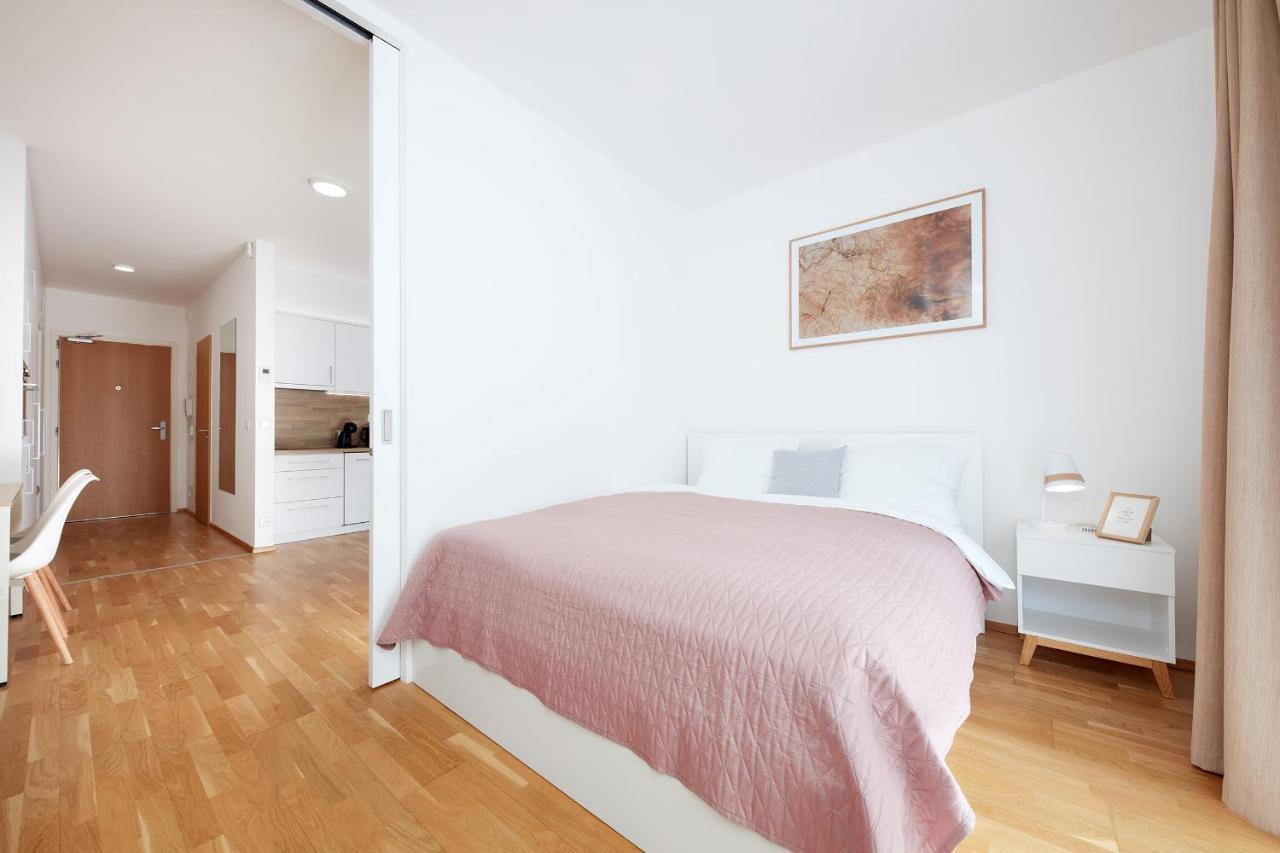 Medvedin 408 Apartment ชปินด์เลอรูฟ มลิน ภายนอก รูปภาพ